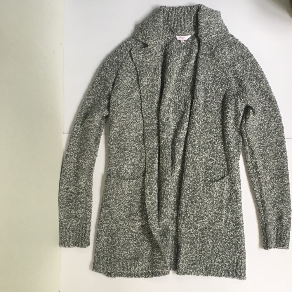 NEW: Gray knit cardigan w/pockets